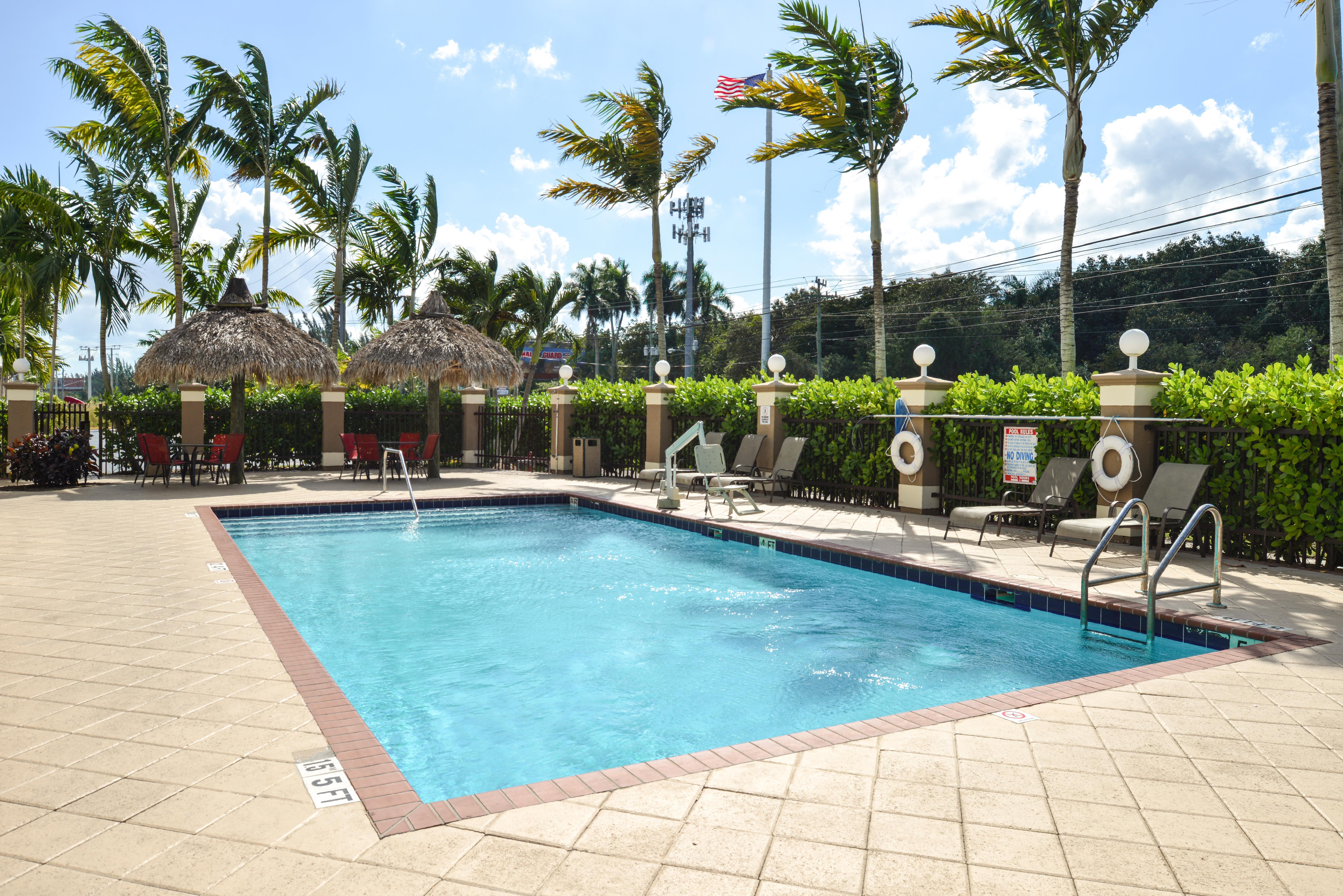 Holiday Inn Express & Suites Florida City-Gateway To Keys By Ihg Eksteriør bilde