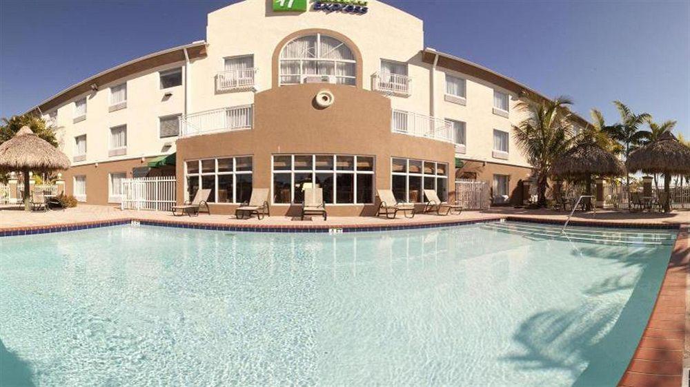 Holiday Inn Express & Suites Florida City-Gateway To Keys By Ihg Eksteriør bilde