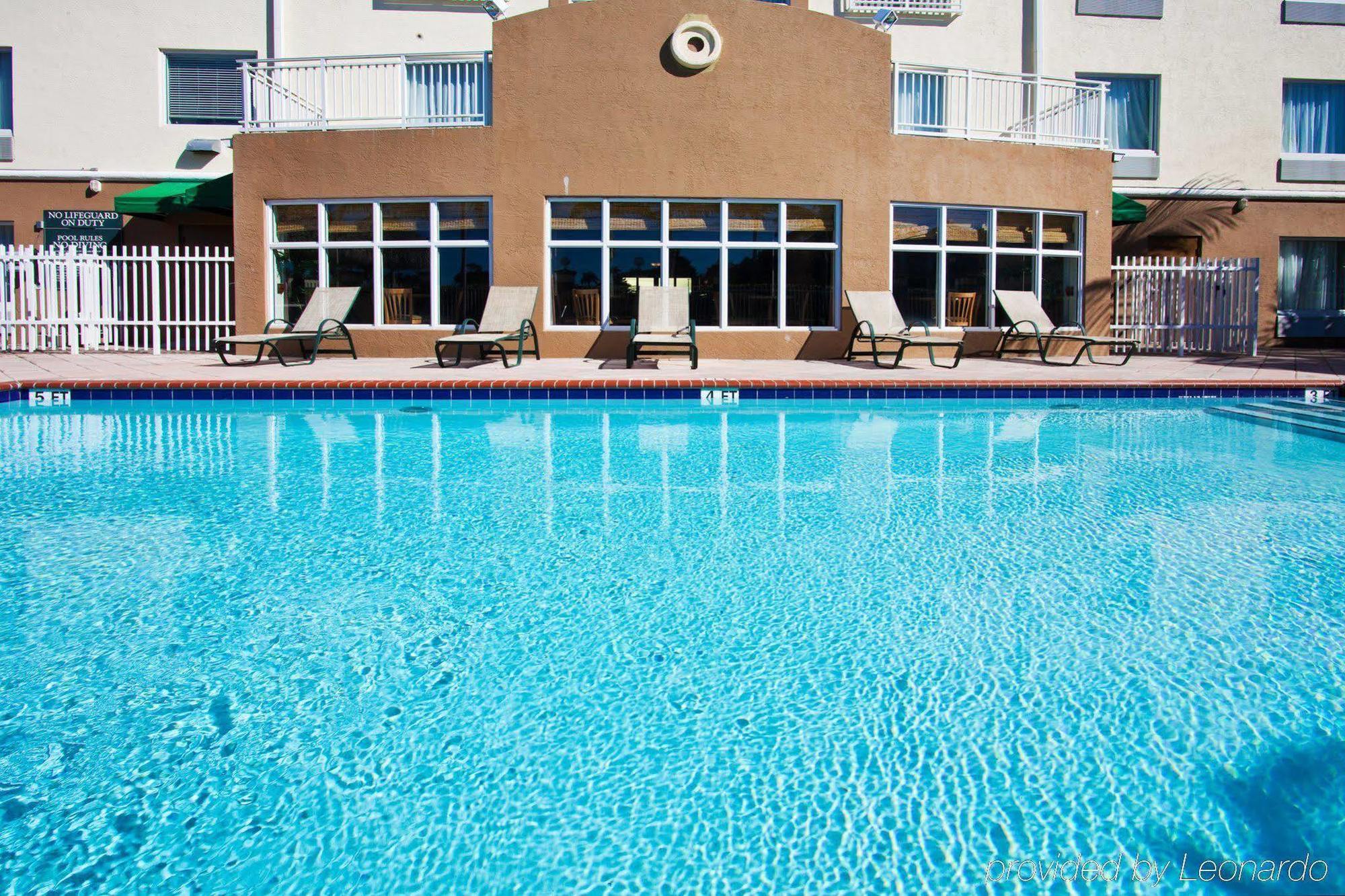 Holiday Inn Express & Suites Florida City-Gateway To Keys By Ihg Eksteriør bilde